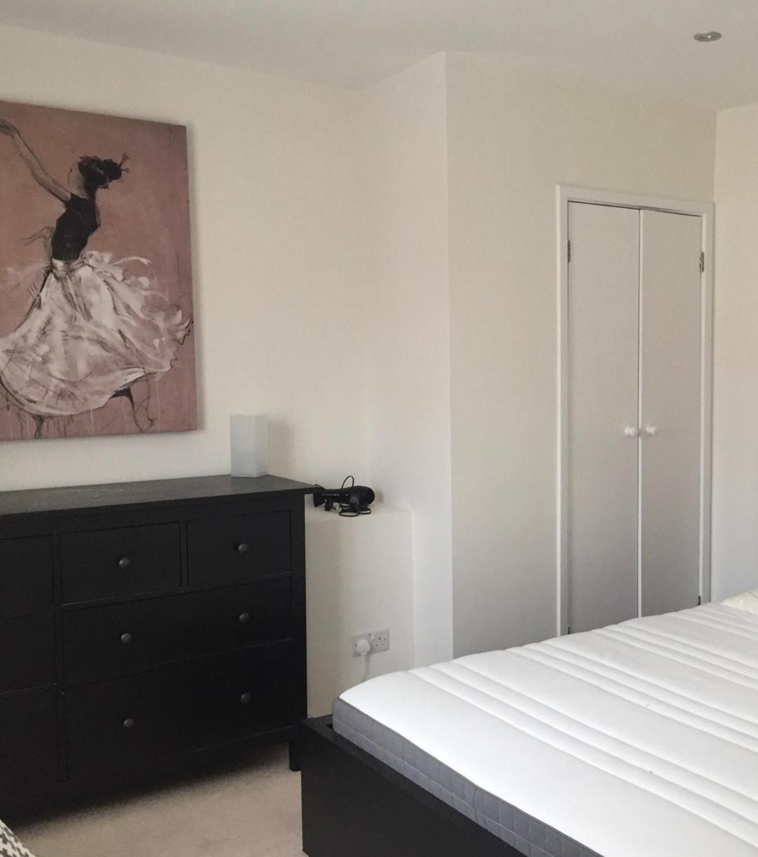 New 2Bd Flat Heart Of Battersea - Close To Station London Eksteriør billede